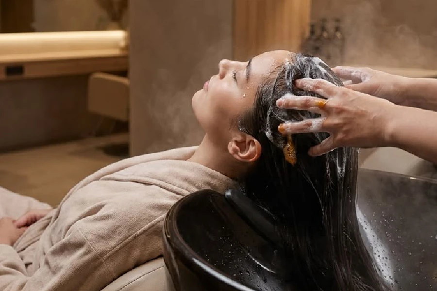 Hydrating facial for dry winter skin